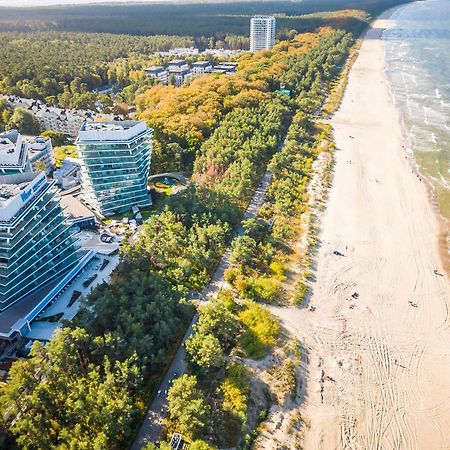 Royallux Apartment Waves Resort & Spa - Sea View From Balcony By Renters Prestige Miedzyzdroje Exterior photo